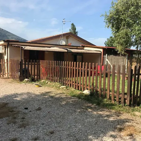 Nyaraló Via Canneto Fondi